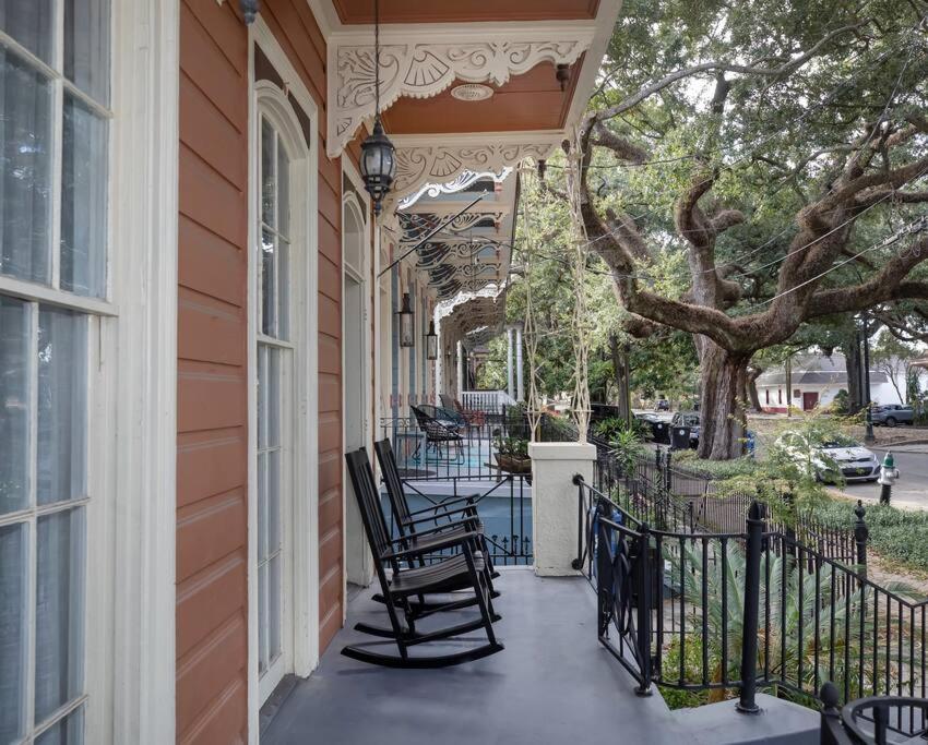 Beautifully Updated New Orleans Home Exterior foto